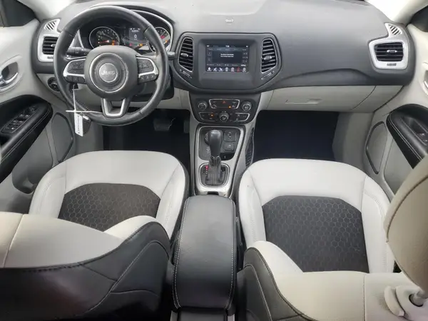 3C4NJDBBXLT234596 2020 JEEP COMPASS - Image 8