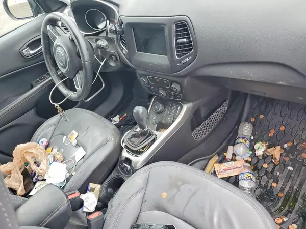 3C4NJDBBXLT240088 2020 JEEP COMPASS - Image 8