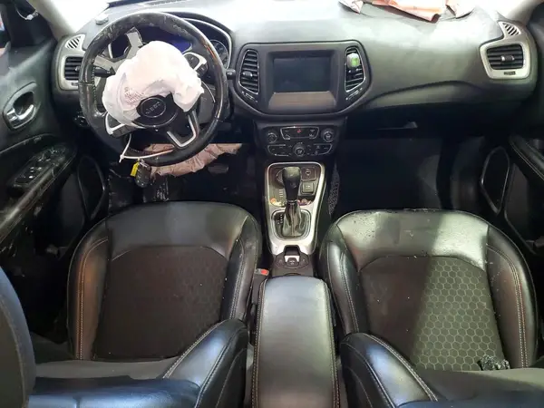 3C4NJDBBXLT251835 2020 JEEP COMPASS - Image 8