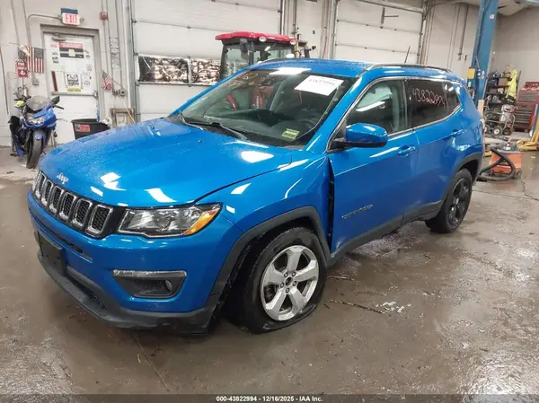 3C4NJDBBXMT521258 2021 JEEP COMPASS - Image 2