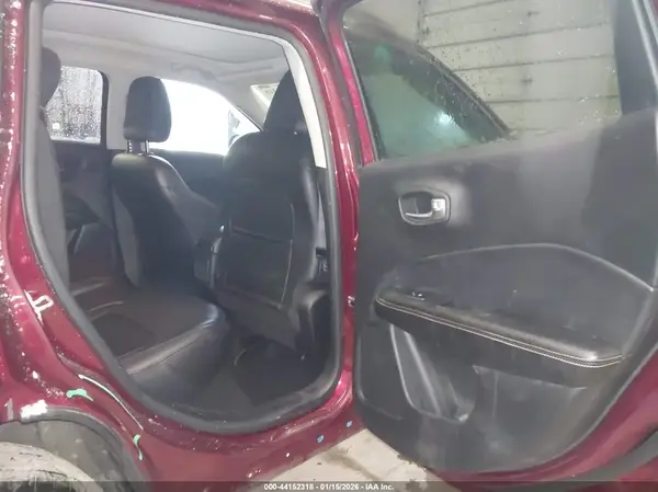 3C4NJDBBXMT544488 2021 JEEP COMPASS - Image 8
