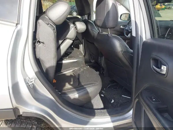 3C4NJDBBXMT544491 2021 JEEP COMPASS - Image 8