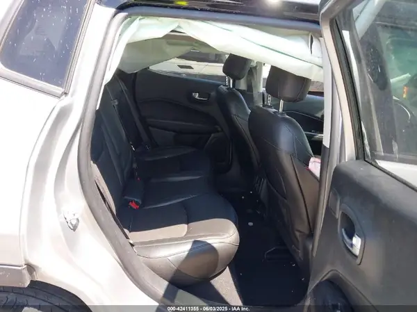 3C4NJDBBXMT547228 2021 JEEP COMPASS - Image 8