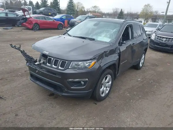 3C4NJDBBXMT551702 2021 JEEP COMPASS - Image 2