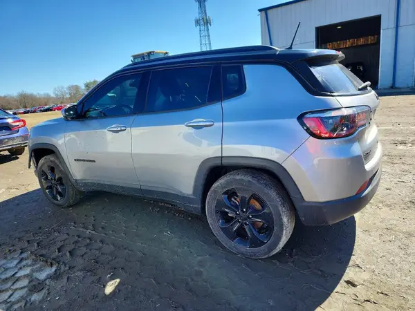 3C4NJDBBXMT551926 2021 JEEP COMPASS - Image 2