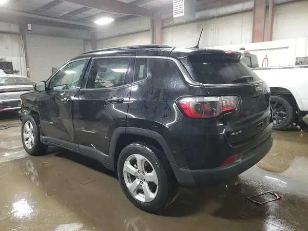 3C4NJDBBXMT579760 2021 JEEP COMPASS - Image 2