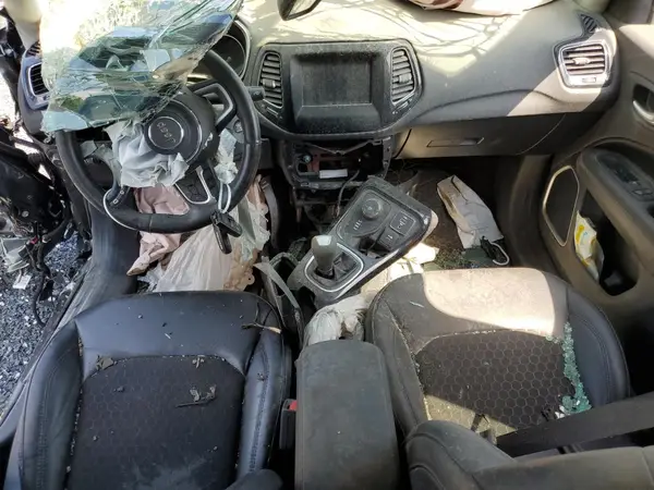3C4NJDBBXMT583338 2021 JEEP COMPASS - Image 8