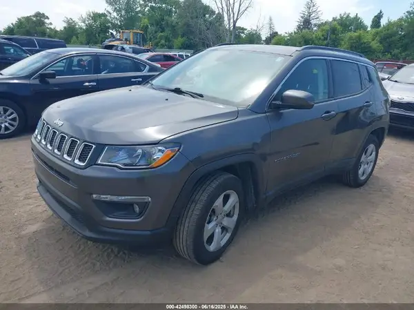 3C4NJDBBXMT595716 2021 JEEP COMPASS - Image 2