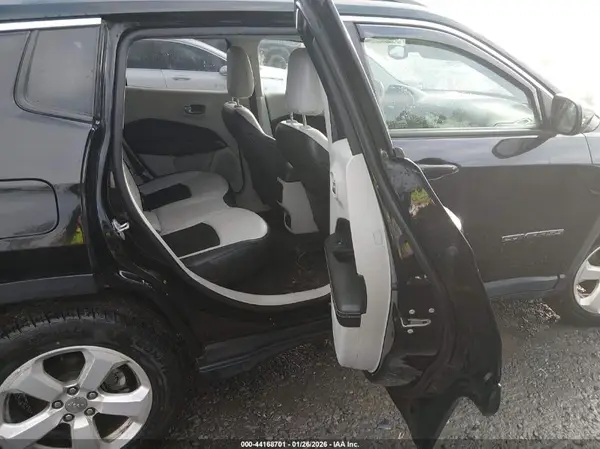 3C4NJDBBXMT599779 2021 JEEP COMPASS - Image 8