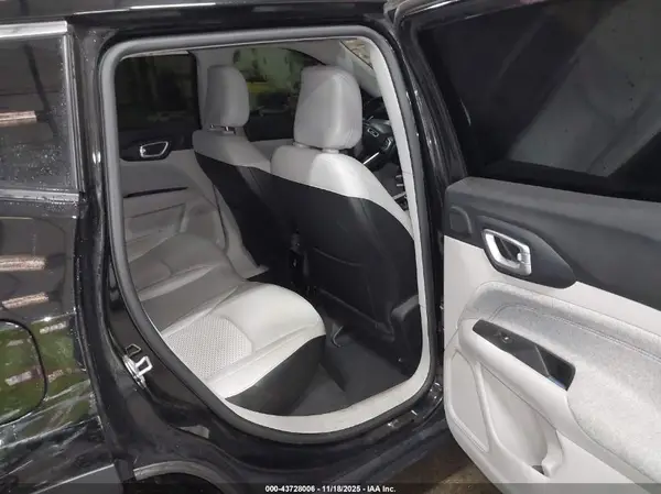 3C4NJDBBXNT113604 2022 JEEP COMPASS - Image 8