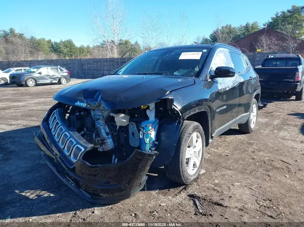 3C4NJDBBXNT121962 2022 JEEP COMPASS - Image 2