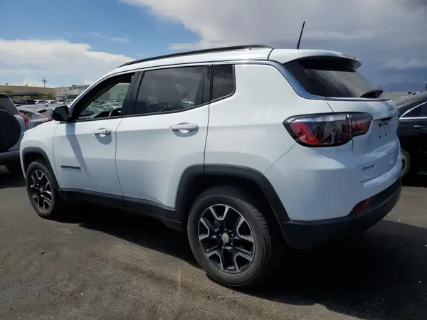 3C4NJDBBXNT129155 2022 JEEP COMPASS - Image 2