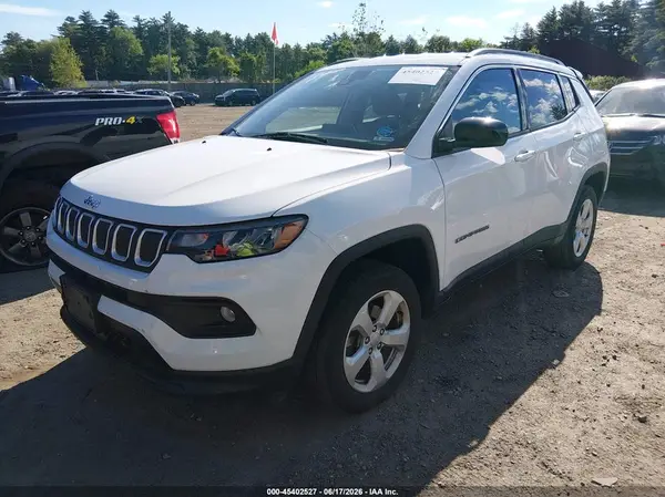 3C4NJDBBXNT132668 2022 JEEP COMPASS - Image 2