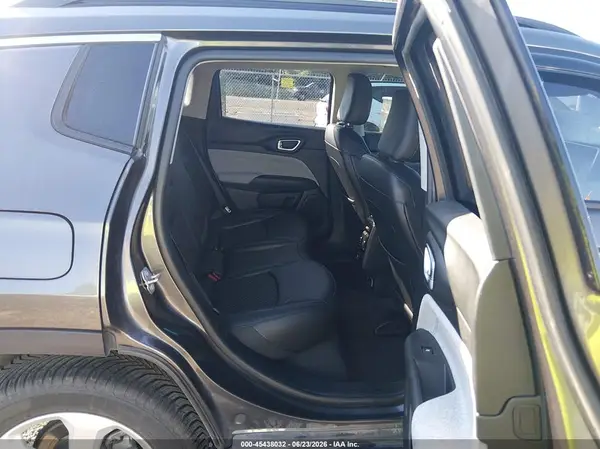 3C4NJDBBXNT170269 2022 JEEP COMPASS - Image 8