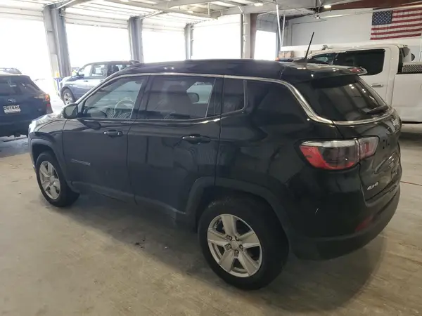 3C4NJDBBXNT176752 2022 JEEP COMPASS - Image 2