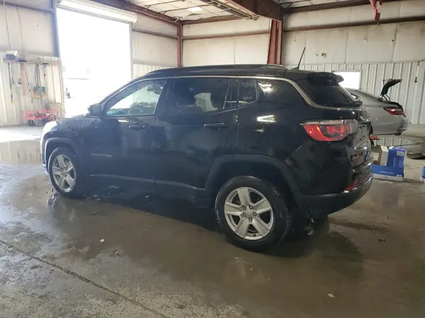 3C4NJDBBXNT181028 2022 JEEP COMPASS - Image 2