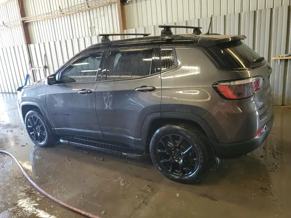 3C4NJDBBXNT195382 2022 JEEP COMPASS - Image 2