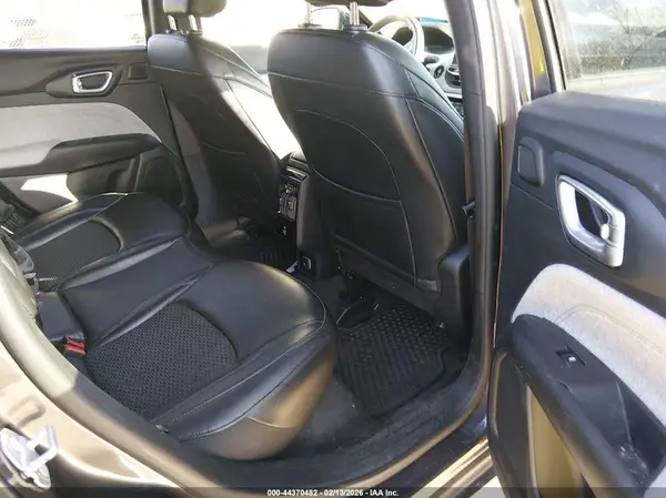 3C4NJDBN0PT504225 2023 JEEP COMPASS - Image 8