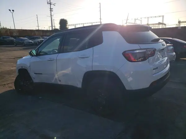 3C4NJDBN0PT507545 2023 JEEP COMPASS - Image 2