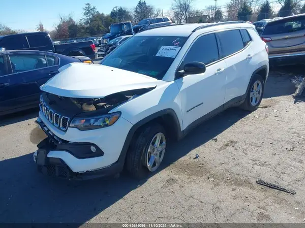 3C4NJDBN0PT520859 2023 JEEP COMPASS - Image 2