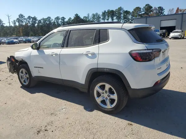 3C4NJDBN0PT532994 2023 JEEP COMPASS - Image 2