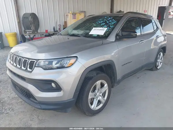 3C4NJDBN0PT533241 2023 JEEP COMPASS - Image 2