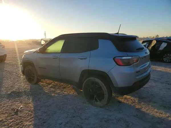 3C4NJDBN0PT534552 2023 JEEP COMPASS - Image 2