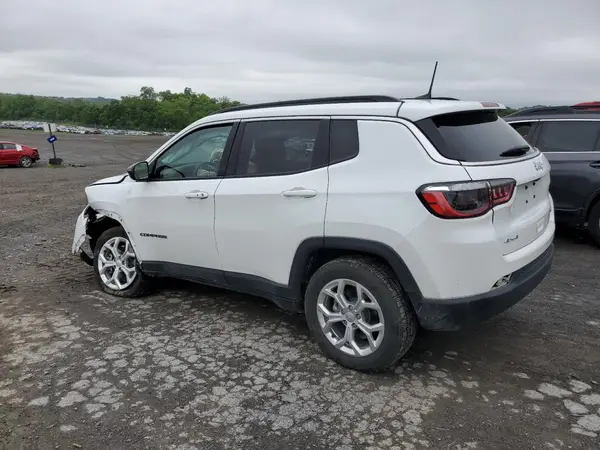 3C4NJDBN0RT106452 2024 JEEP COMPASS - Image 2