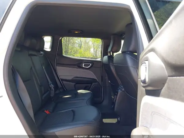 3C4NJDBN0RT109268 2024 JEEP COMPASS - Image 8