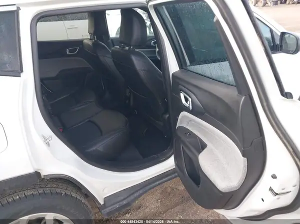 3C4NJDBN0RT111053 2024 JEEP COMPASS - Image 8