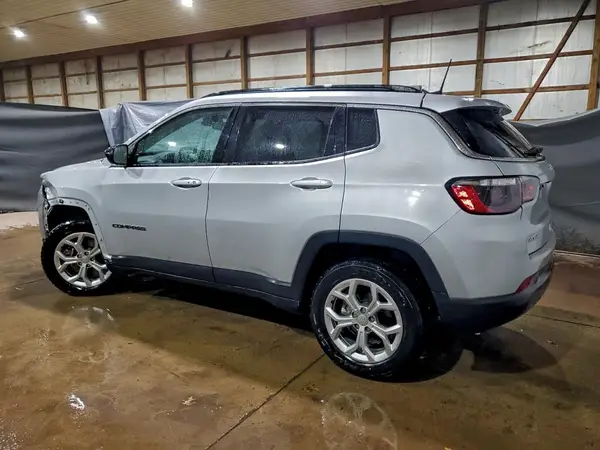3C4NJDBN0RT117421 2024 JEEP COMPASS - Image 2