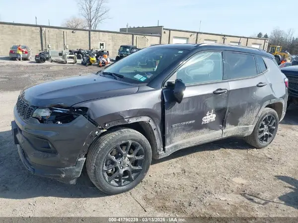 3C4NJDBN0RT127527 2024 JEEP COMPASS - Image 2