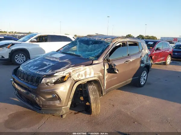 3C4NJDBN0RT132596 2024 JEEP COMPASS - Image 2