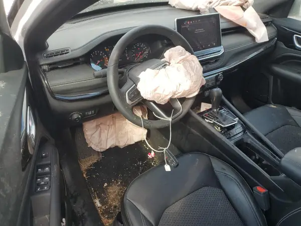 3C4NJDBN0RT142660 2024 JEEP COMPASS - Image 8