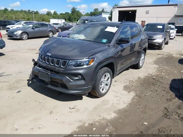 3C4NJDBN0RT156574 2024 JEEP COMPASS - Image 2