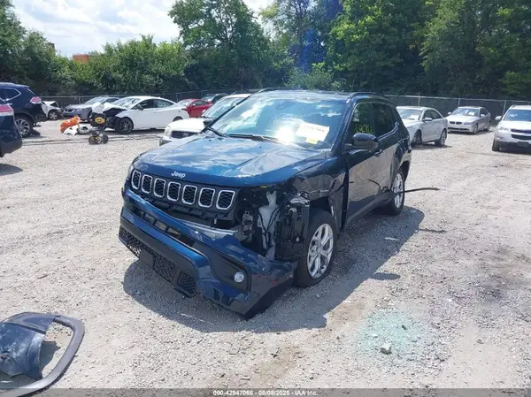 3C4NJDBN0RT166716 2024 JEEP COMPASS - Image 2