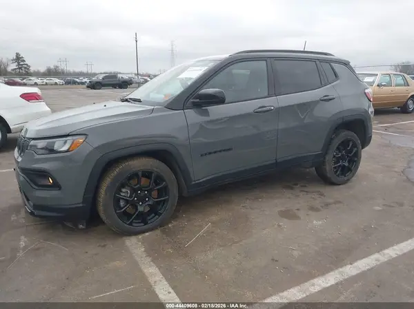 3C4NJDBN0RT576691 2024 JEEP COMPASS - Image 2