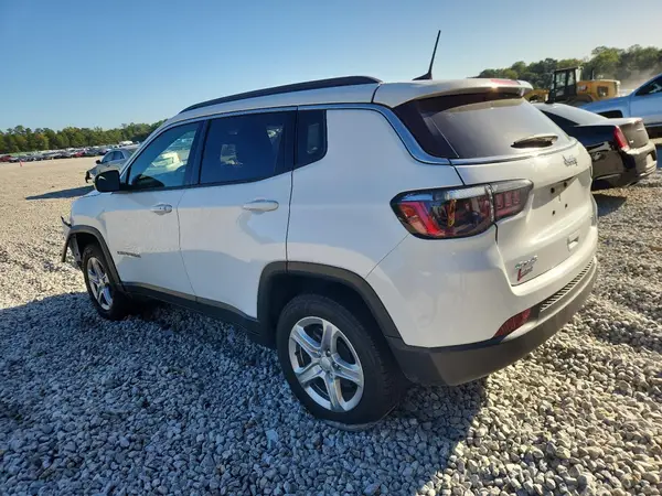 3C4NJDBN0RT582412 2024 JEEP COMPASS - Image 2