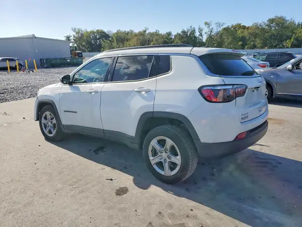 3C4NJDBN0RT586511 2024 JEEP COMPASS - Image 2