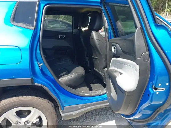 3C4NJDBN0RT597220 2024 JEEP COMPASS - Image 8