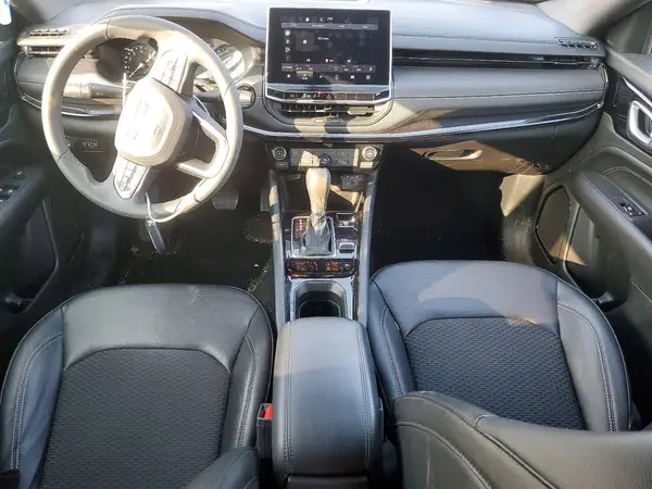 3C4NJDBN0RT599999 2024 JEEP COMPASS - Image 8