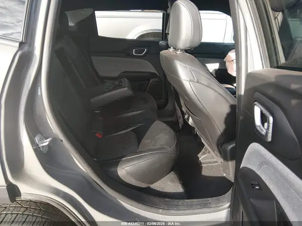 3C4NJDBN0RT607583 2024 JEEP COMPASS - Image 8