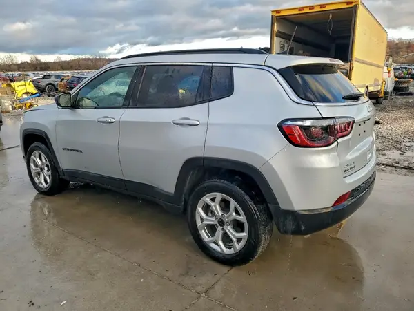 3C4NJDBN0ST534057 2025 JEEP COMPASS - Image 2