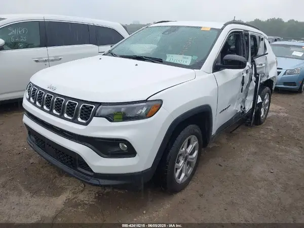 3C4NJDBN0ST552655 2025 JEEP COMPASS - Image 2