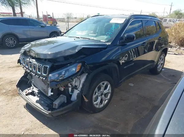 3C4NJDBN0ST571190 2025 JEEP COMPASS - Image 2