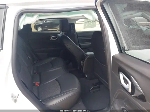 3C4NJDBN0ST586904 2025 JEEP COMPASS - Image 8