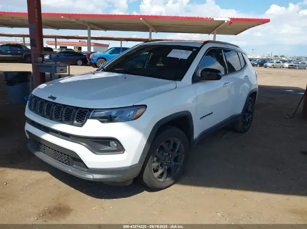 3C4NJDBN0ST592217 2025 JEEP COMPASS - Image 2