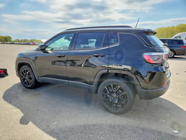 3C4NJDBN0ST593805 2025 JEEP COMPASS - Image 2