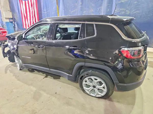 3C4NJDBN0ST597532 2025 JEEP COMPASS - Image 2