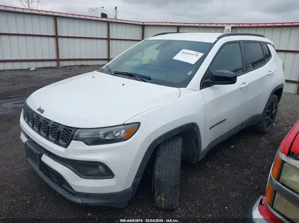 3C4NJDBN0ST598244 2025 JEEP COMPASS - Image 2